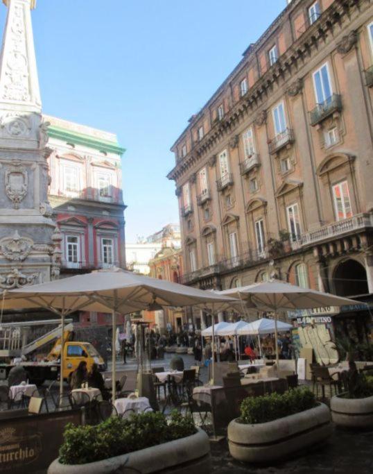 Casa Albertino-In The Heart Of Napoli Eksteriør billede
